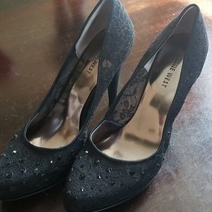 Nine West lace pumps